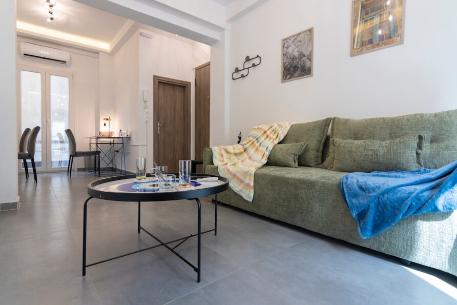 Daedalus Minimal 1bedroom Bliss